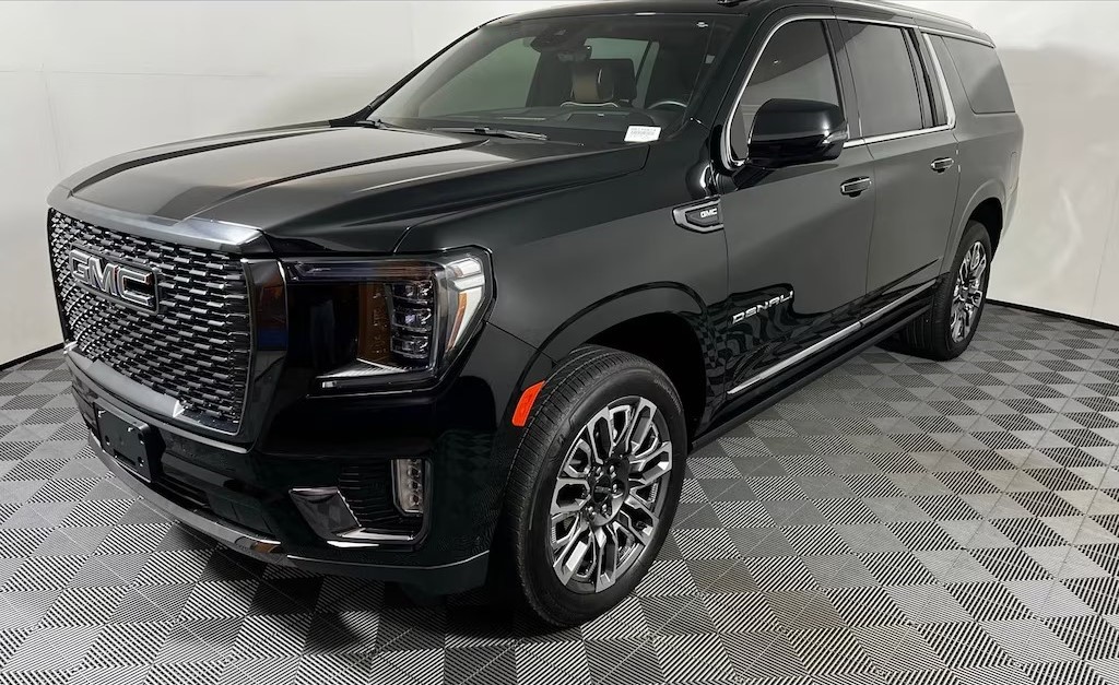 2023 GMC Yukon XL Denali Ultimate